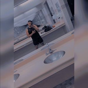 Meet your Posher, Christian